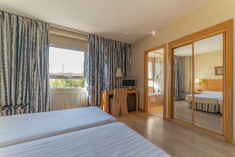 Habitación Estándar, Infanta Mercedes