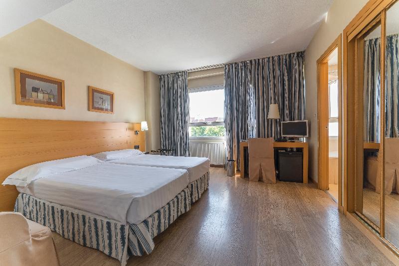 Habitación Estándar, Infanta Mercedes