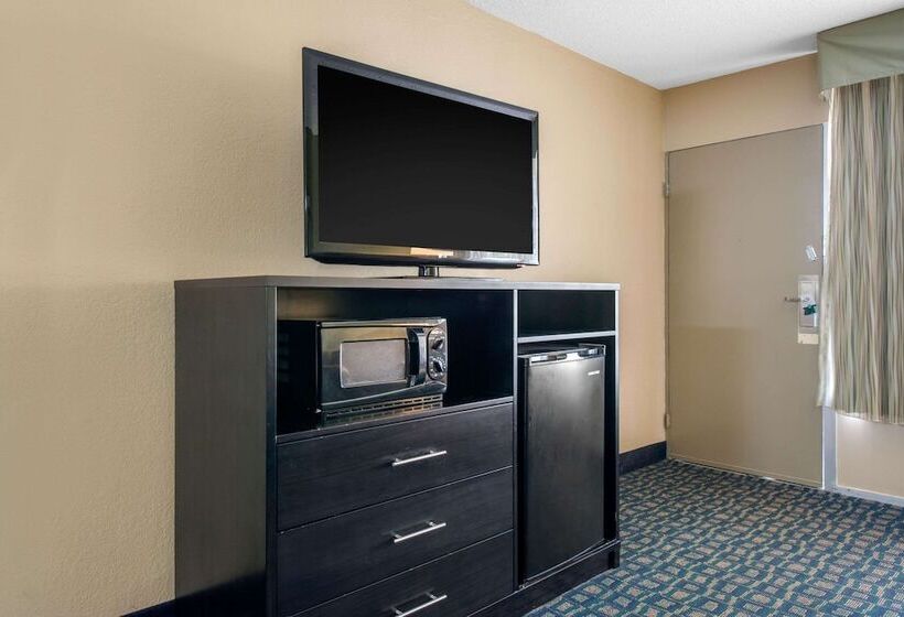 Номер Стандарт 2 Двуспальные Кровати, Quality Inn & Suites Brooksville I 75 Dade City