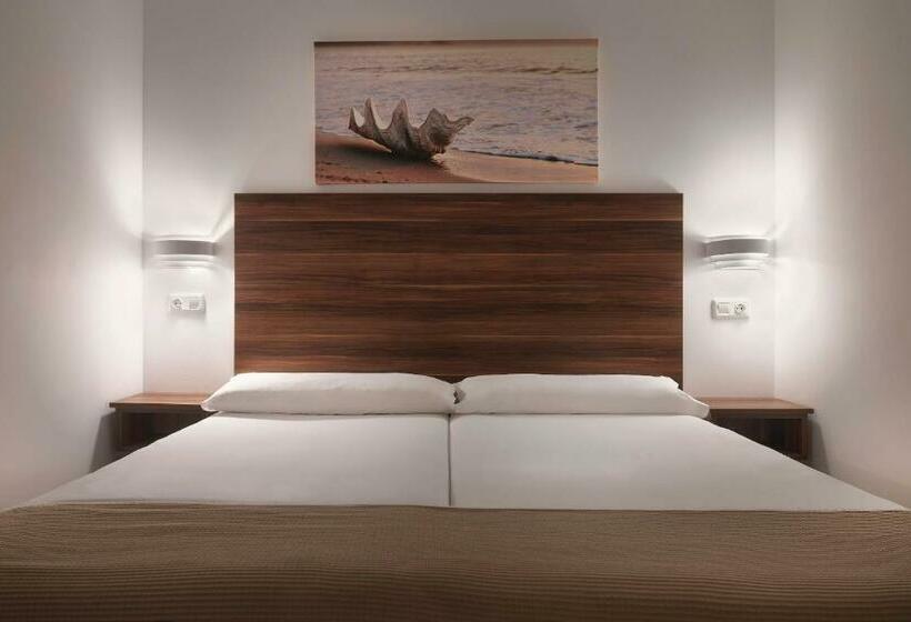 Студио Стандарт Вид на Бассейн, Sol Sun Beach Apartamentos