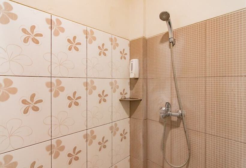 Номер Стандарт, Reddoorz Premium Near Bandung Station