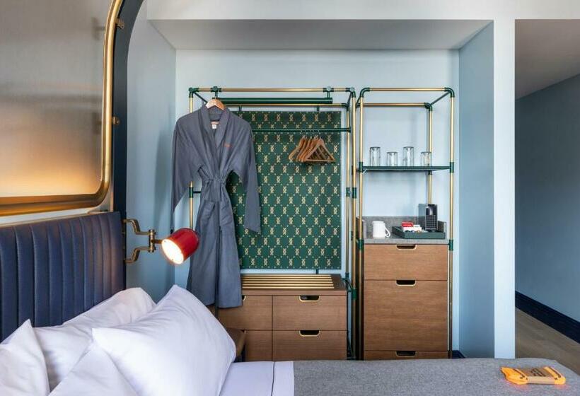 Номер Премиум, Canopy By Hilton Philadelphia Center City