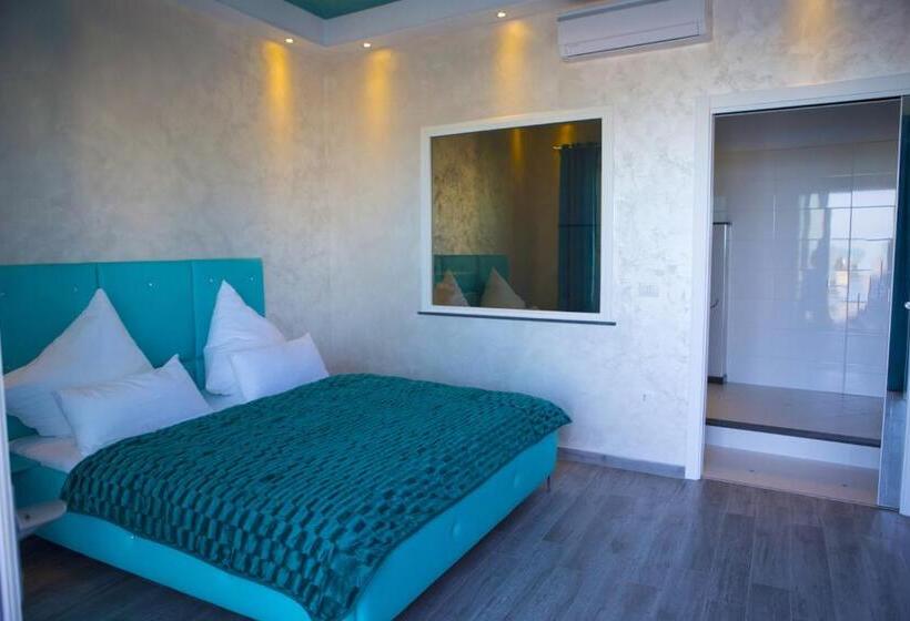 Номер Deluxe Вид на Море, Villa La Perla
