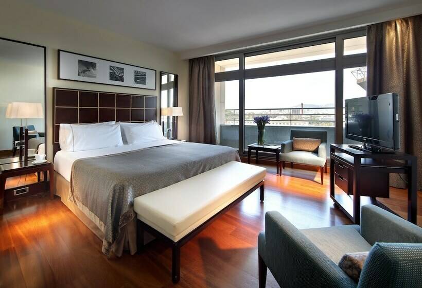 Номер Deluxe, Eurostars Grand Marina Hotel Gl