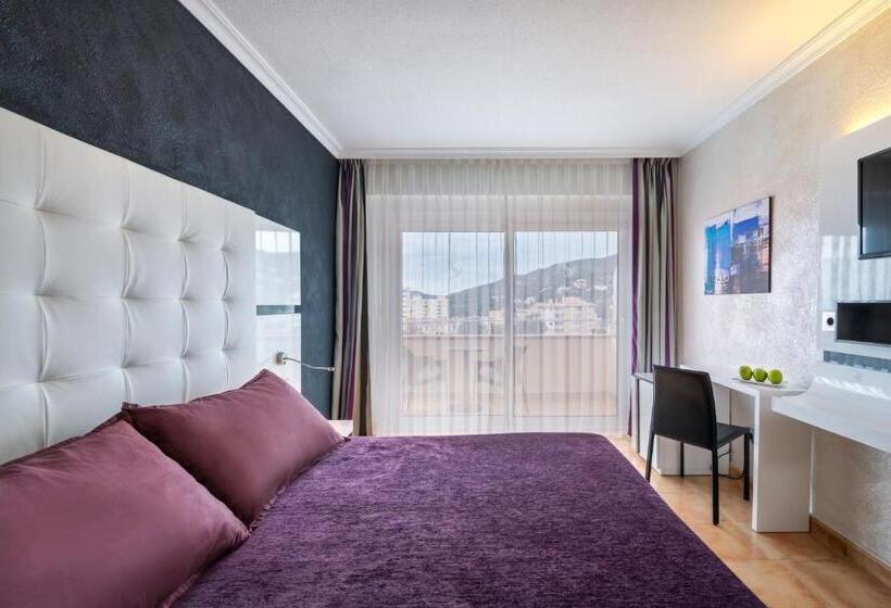 Номер Deluxe, Salles Hotels Marina Portals