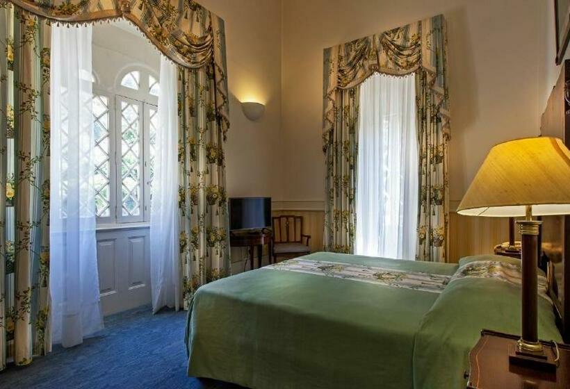 Полулюкс, Palace Hotel Do Bussaco