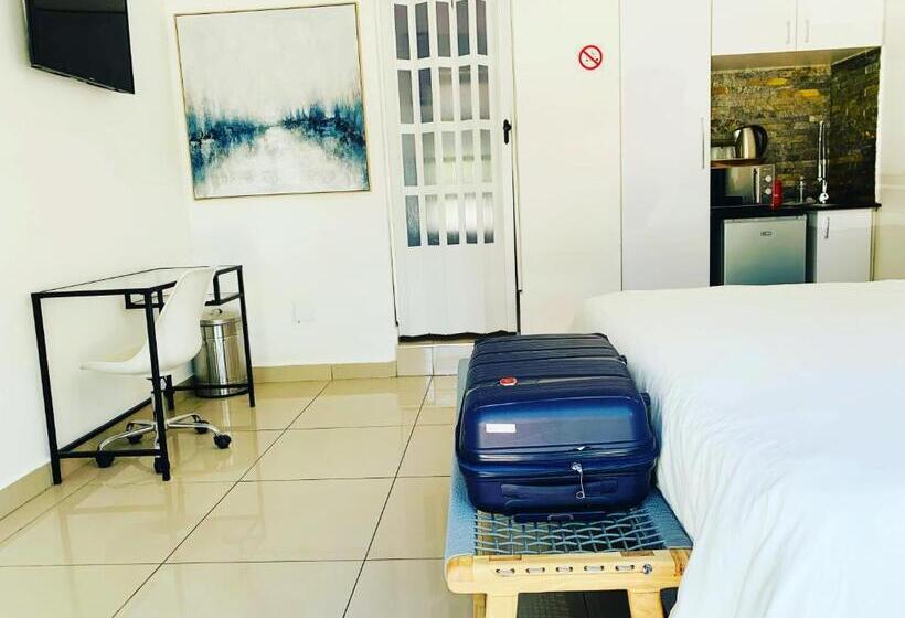 חדר סטנדרט נוף לגינה, Ouklip Place Hotels