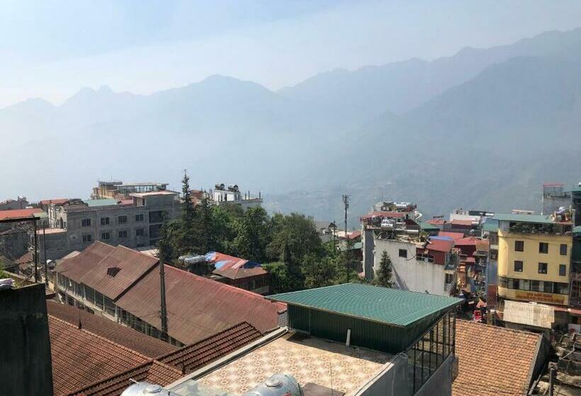 اتاق استاندارد با چشم‌انداز کوهستان, Tuongmai Home