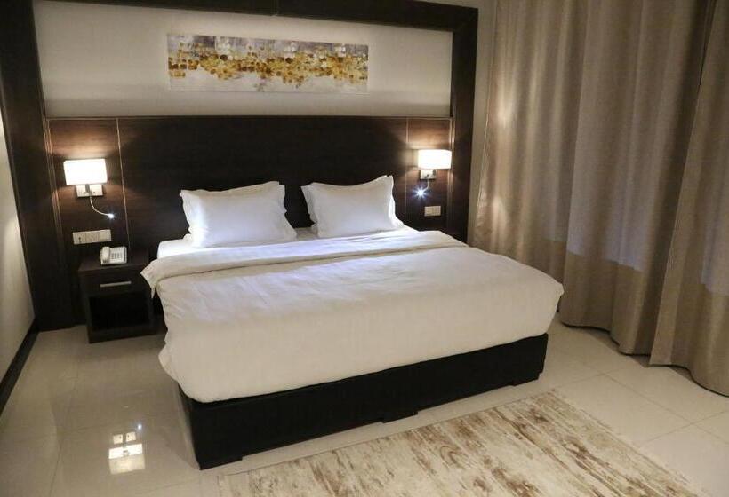 1 Bedroom Penthouse Apartment, Emerald Residence