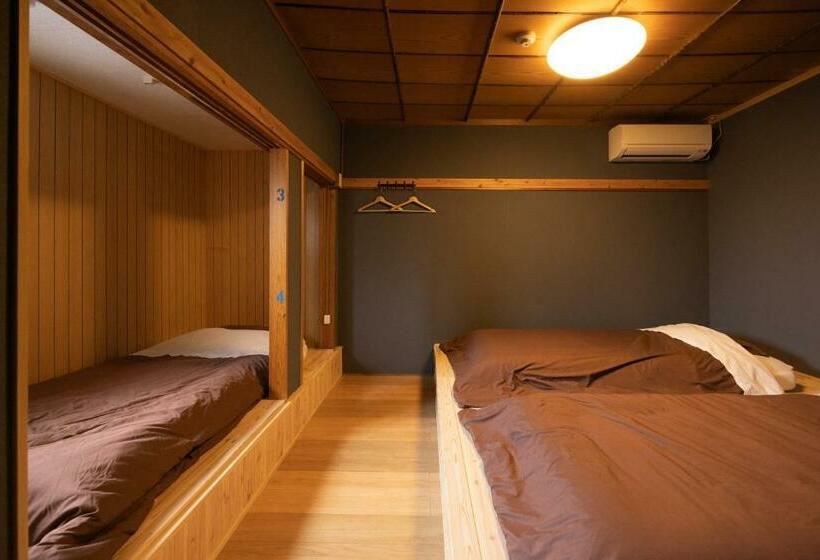 스탠다드 트리플 룸, Hostel Perch