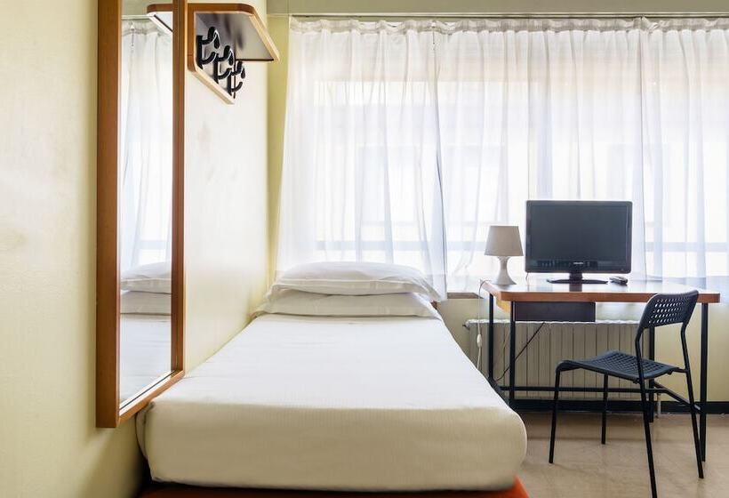 经济房, B&b Hotel Milano Ornato