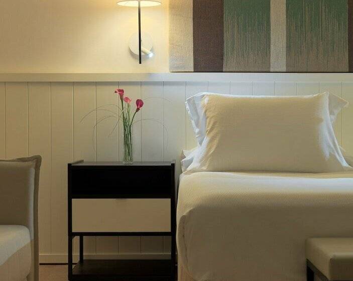 اتاق استاندارد سه نفره, H10 Casa Del Mar
