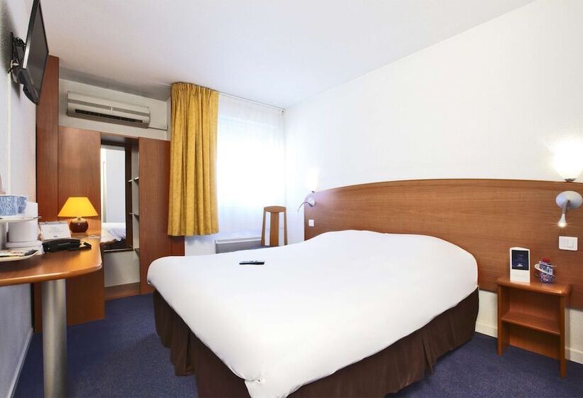 Номер Стандарт, Kyriad Toulon Est Hyeres La Garde