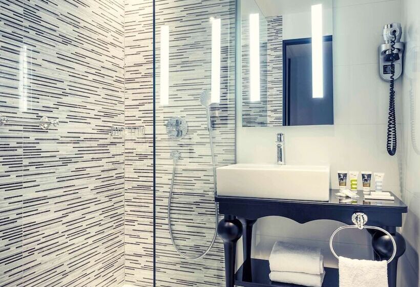 اتاق پرستیژ, Mercure Paris Arc De Triomphe Wagram