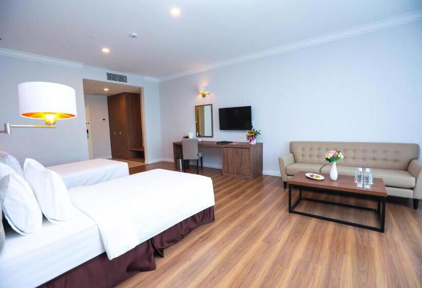 Семейный Номер, Casuarina @ Kuala Kangsar