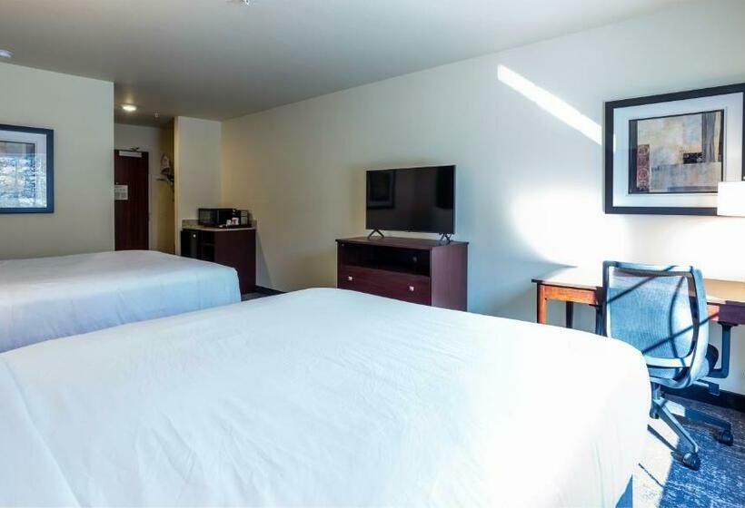 Номер Стандарт, Cobblestone Inn & Suites  Brookville
