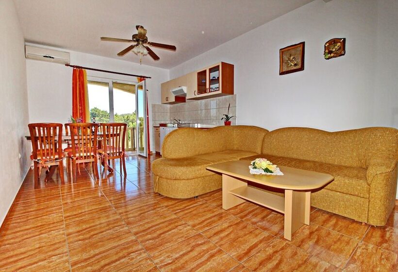 Апартаменты Комфорт 1 Спальня, Apartments Veselka