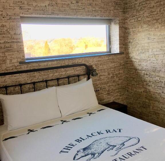 Номер Стандарт, The Black Hole
