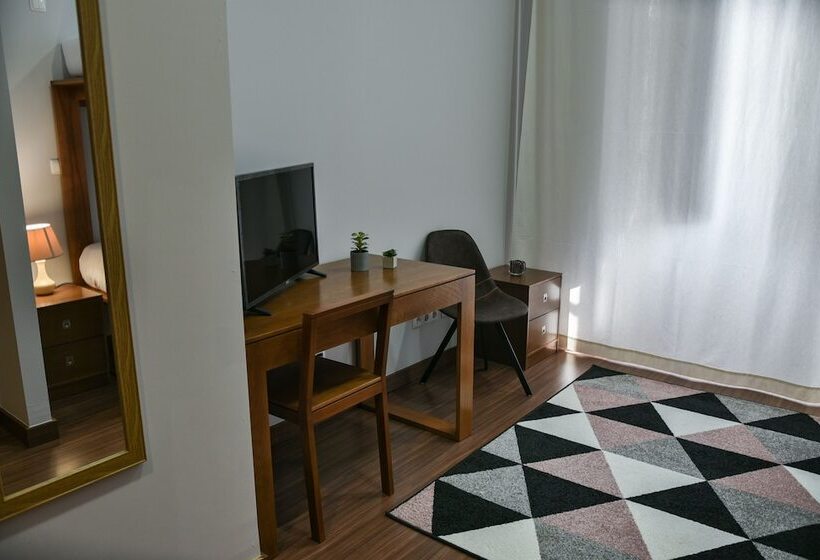 اتاق عادی, Casa Do Teatro
