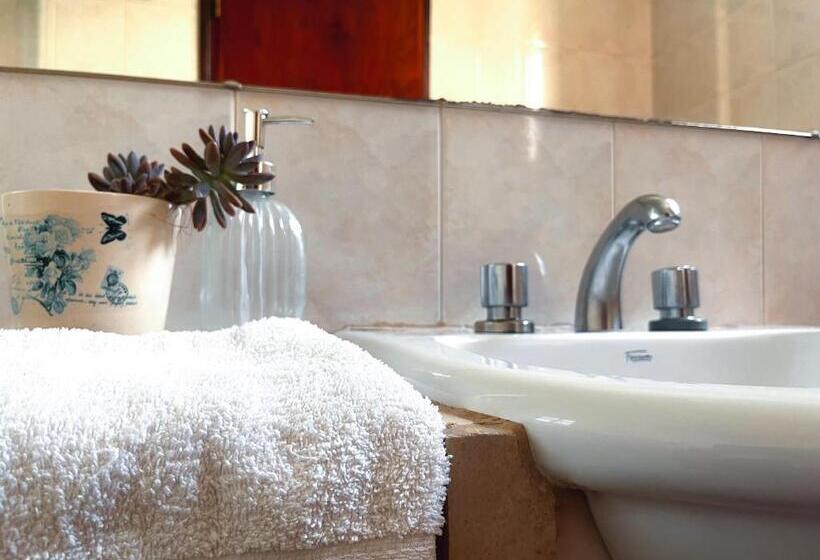 اتاق استاندارد سه نفره, Calchaquíes Home Hostel