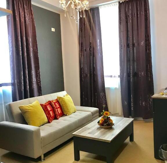 Deluxe Suite King Bed, Vila 18 Hotel Boutique