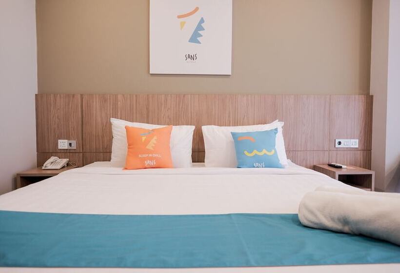 Номер Superior, Sans Hotel Puri Indah Jakarta