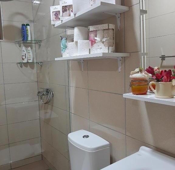 اتاق لوکس, Guesthouse Dona