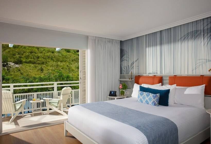 سوئیت جونیور با چشم‌انداز کوهستان, Secrets St. Martin Resort & Spa   All Inclusive, Adults Only