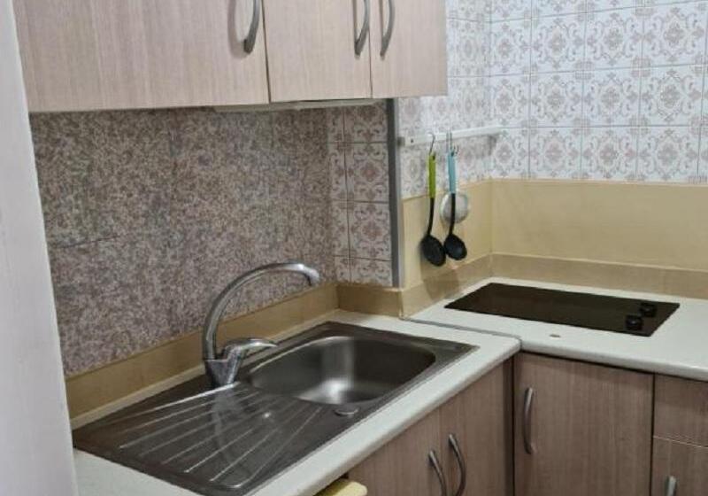 スーペリアスタジオ, Apartamentos Catalina Park