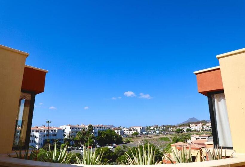 Семейный Номер, Grand Muthu Golf Plaza Hotel & Spa