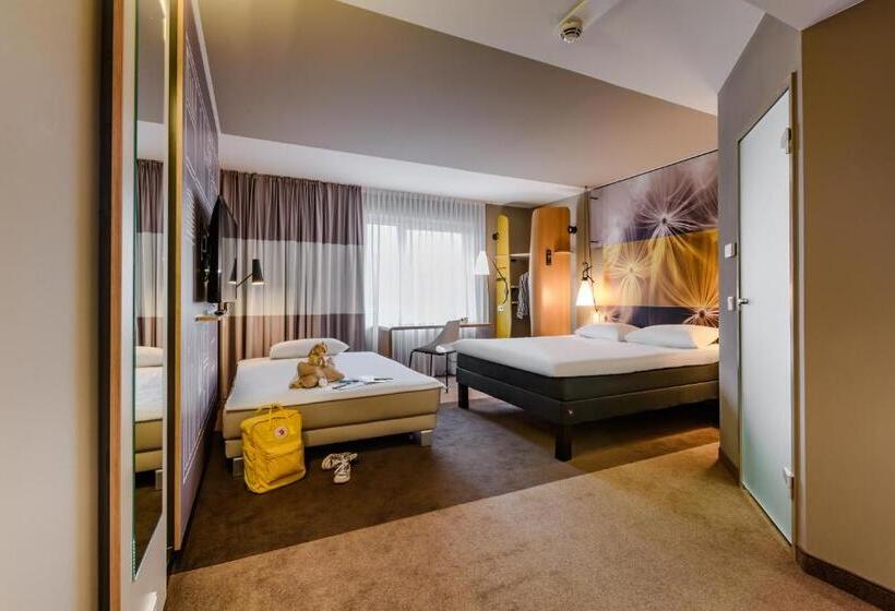 غرفة عائلية, Ibis Luebeck City