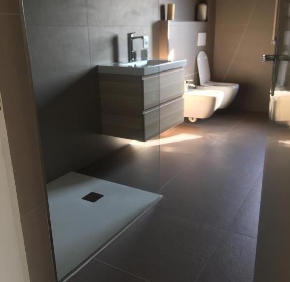 1 Bedroom Apartment Lake View, Casa Ines Fronte Lago