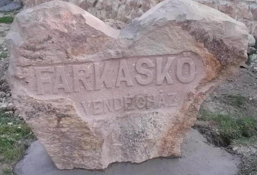 1间卧室的房子, Farkaskő Vendégház