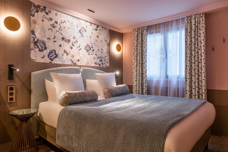 Quarto Classe Business, Aphrodite