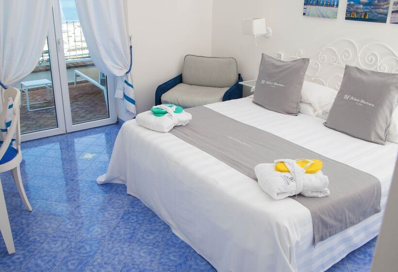 Номер Deluxe Вид на Море, Relais Maresca Luxury Small Hotel & Terrace Restaurant