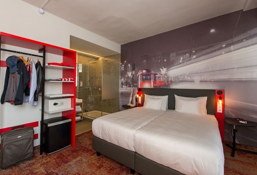 컴포트 룸, Three Corners Hotel Anna
