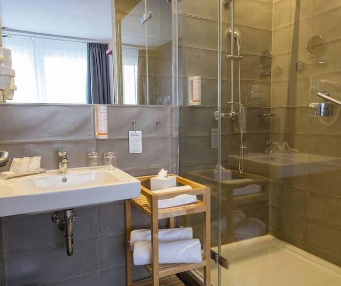 디럭스 룸, Three Corners Hotel Anna