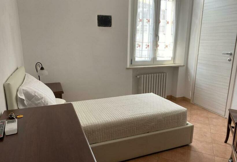 اتاق استاندارد یک نفره, B&b Giulia