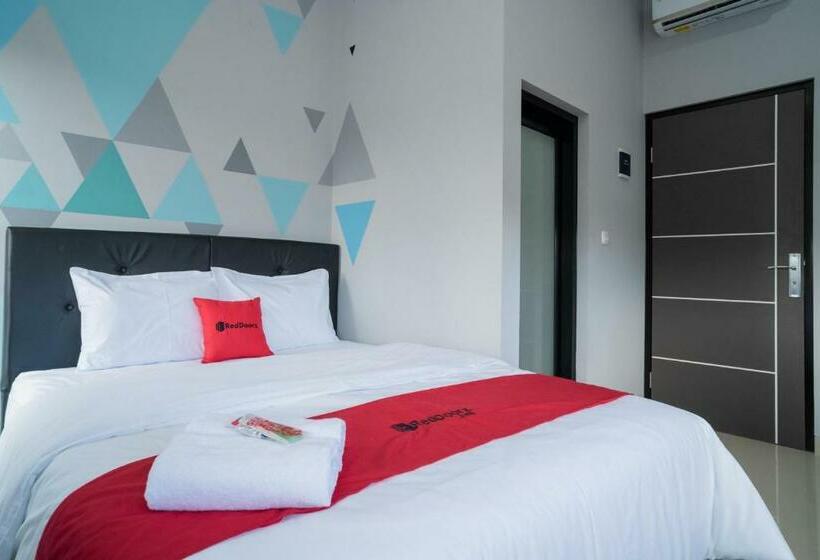 高级大房间, Reddoorz Near Sindu Kusuma Edupark 3