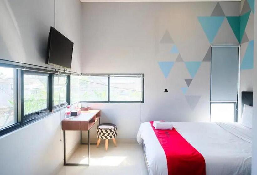 Номер Superior, Reddoorz Near Sindu Kusuma Edupark 3