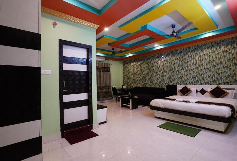 Familjerum, Tirupati Lodge Njp