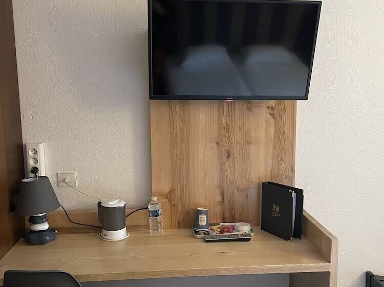Четырехместный Номер Стандарт, Le Neron  Logis