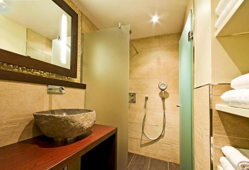 Полулюкс, Lindner Hotel Mallorca Portals Nous, Part Of Jdv By Hyatt
