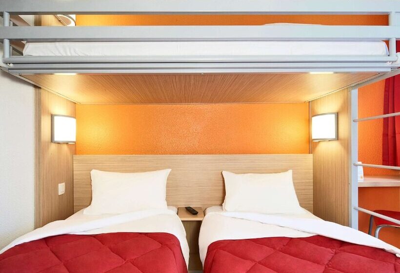 Номер Стандарт, Premiere Classe Paris Ouest Nanterre La Defense