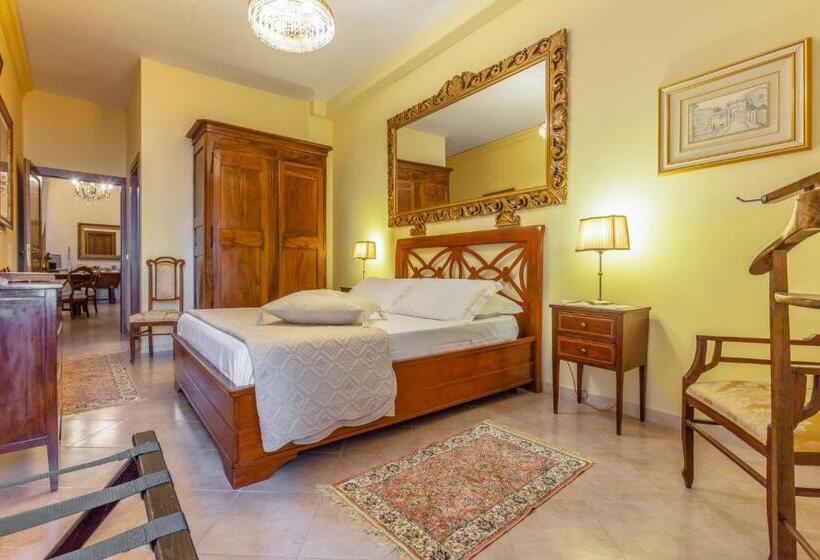 اتاق لوکس, B & B La Fontaine Residenza D'epoca