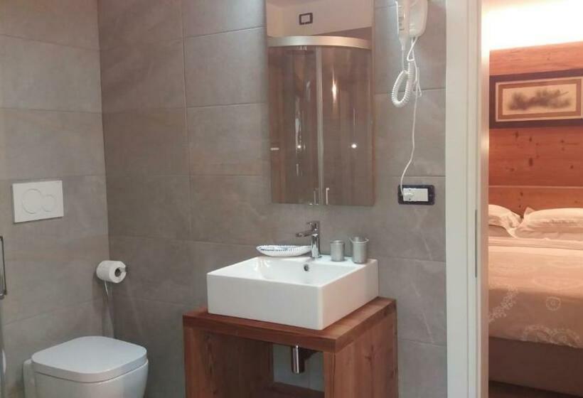 Номер Стандарт, B&b Al Castel