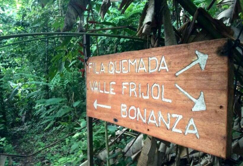 디럭스 룸, Bolita Trails And Lodging