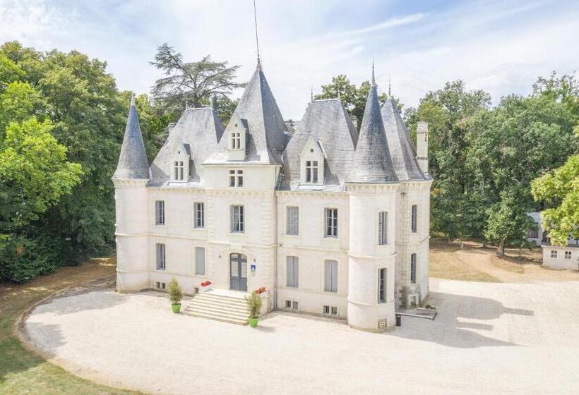 Четырехместный Номер Стандарт, Château De Baillant   Futuroscope