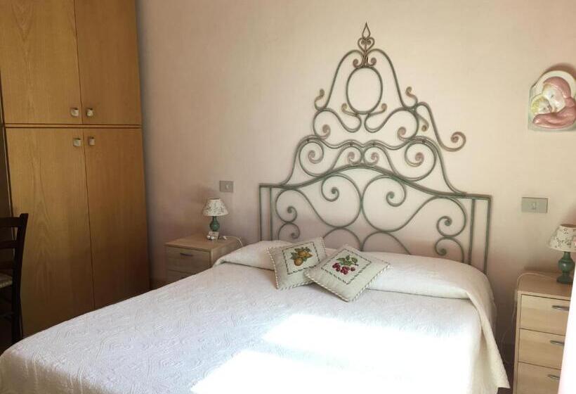 Номер Стандарт Вид на Сад, Podere Il Mulino