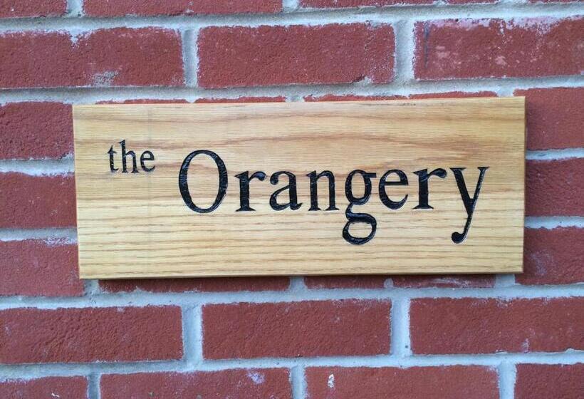 标准间, The Orangery